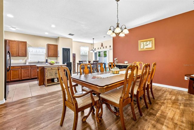 2716 WALDEN WOODS DRIVE, Plant City, FL 33566