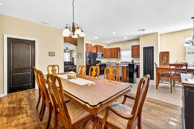 2716 WALDEN WOODS DRIVE, Plant City, FL 33566