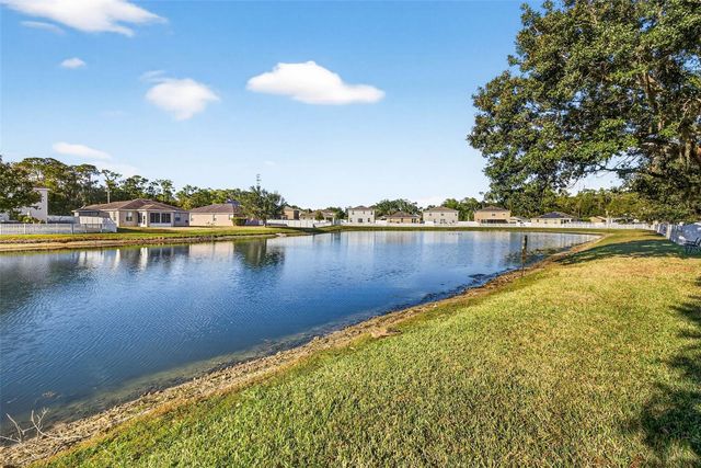 2716 WALDEN WOODS DRIVE, Plant City, FL 33566