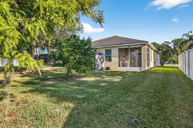 2716 WALDEN WOODS DRIVE, Plant City, FL 33566