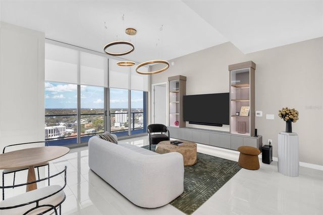 400 CENTRAL AVENUE 2705, St Petersburg, FL 33701