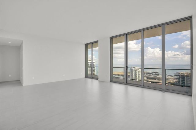 400 CENTRAL AVENUE 2705, St Petersburg, FL 33701