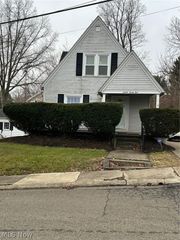1621 Hobart Avenue NE, Massillon, OH 44646