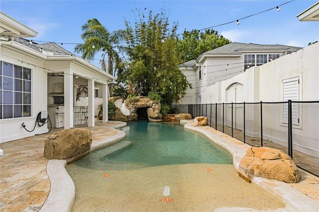 500 LONGMEADOW STREET, Kissimmee, FL 34747