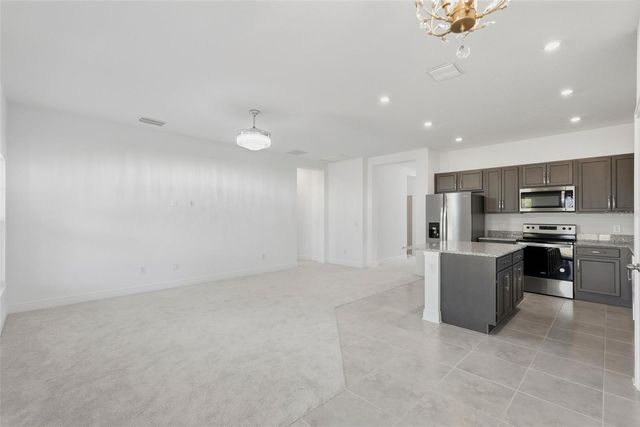 3033 54TH AVENUE N, St Petersburg, FL 33714