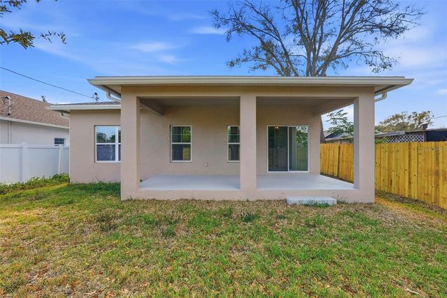 3033 54TH AVENUE N, St Petersburg, FL 33714