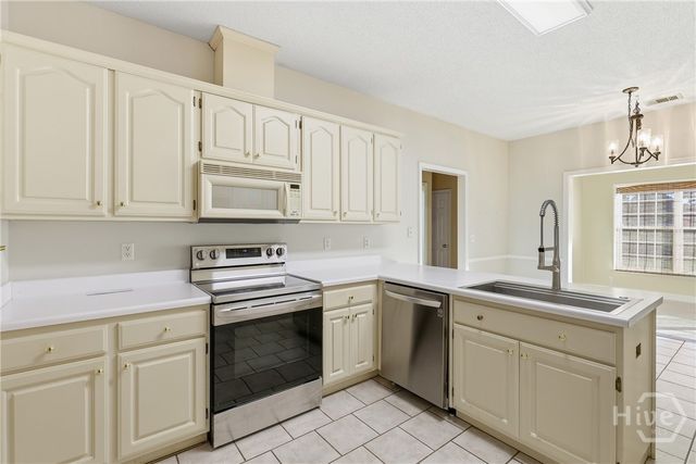 38 Westhampton Drive, Ellabell, GA 31308