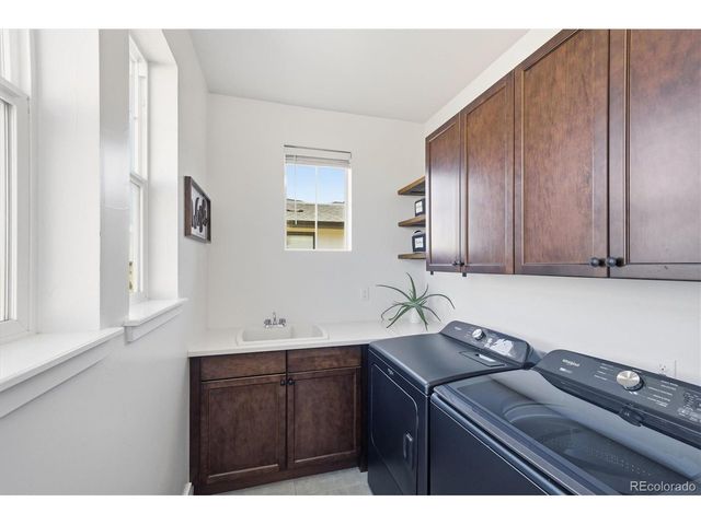 8484 E 51st Ave, Denver, CO 80238
