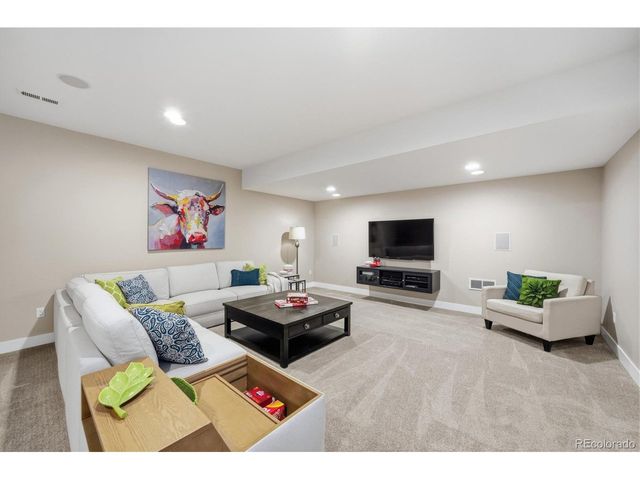 8484 E 51st Ave, Denver, CO 80238