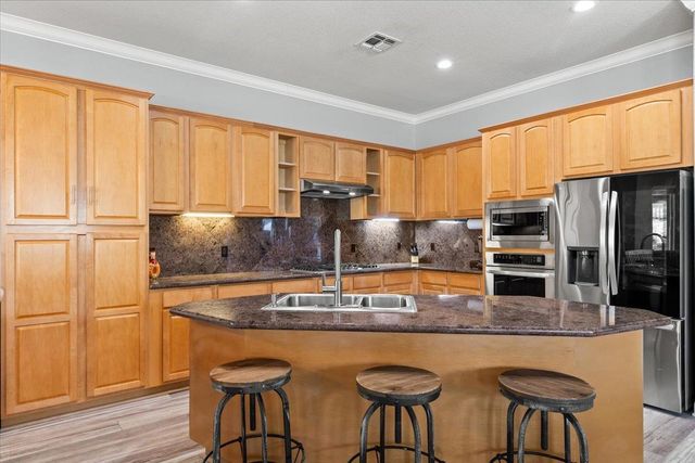 121 Athena Dr, Copperopolis, CA 95228