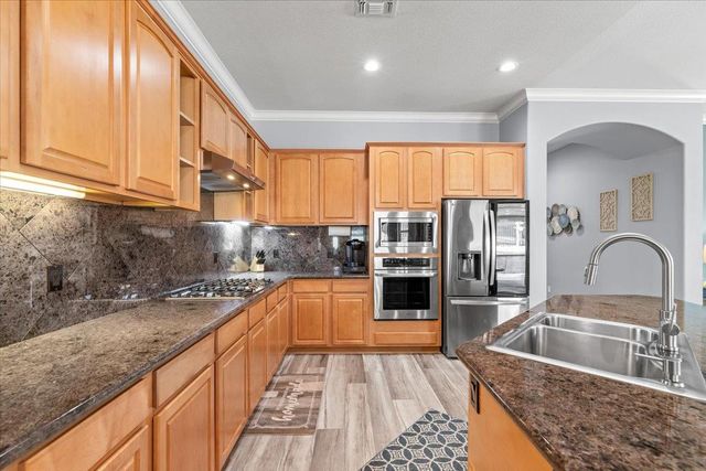 121 Athena Dr, Copperopolis, CA 95228