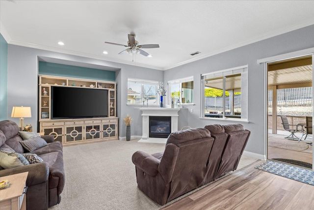 121 Athena Dr, Copperopolis, CA 95228