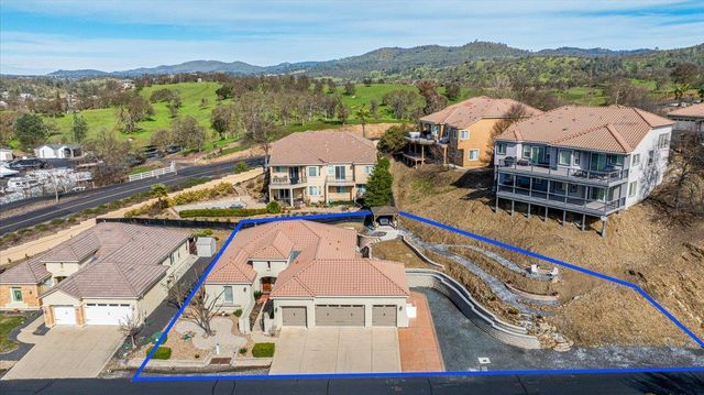 121 Athena Dr, Copperopolis, CA 95228