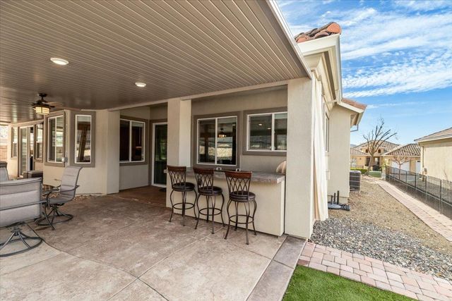 121 Athena Dr, Copperopolis, CA 95228