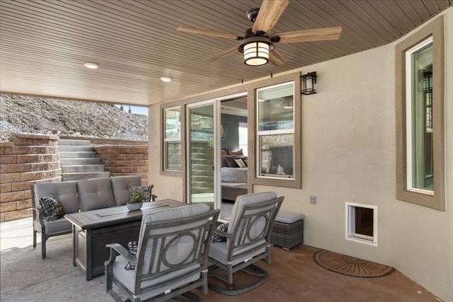 121 Athena Dr, Copperopolis, CA 95228