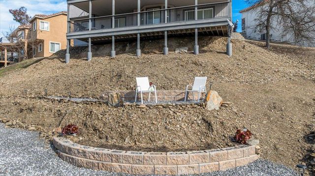 121 Athena Dr, Copperopolis, CA 95228