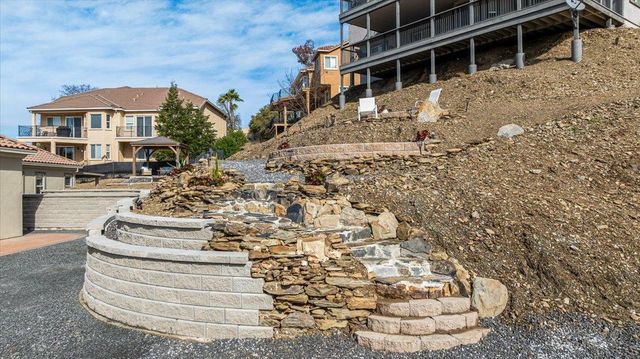 121 Athena Dr, Copperopolis, CA 95228