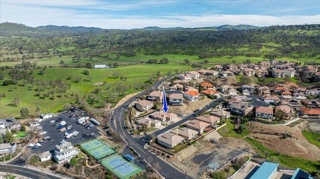 121 Athena Dr, Copperopolis, CA 95228