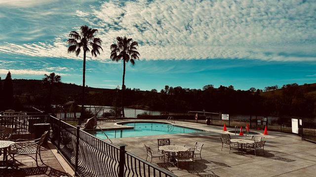 121 Athena Dr, Copperopolis, CA 95228