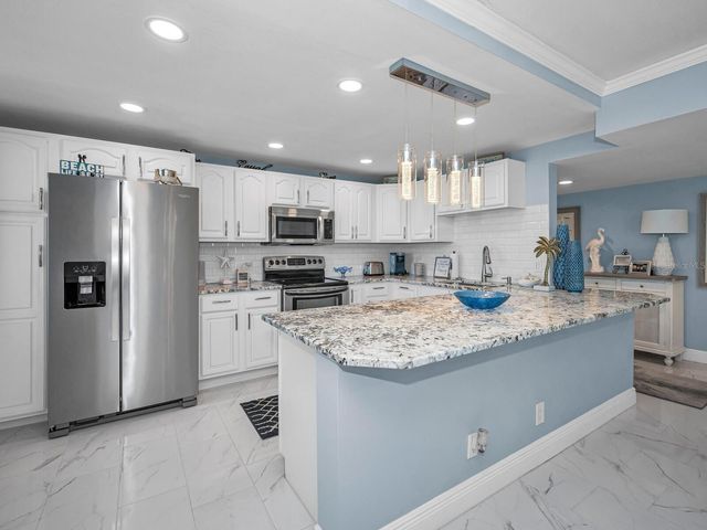 1460 GULF BOULEVARD 509, Clearwater Beach, FL 33767
