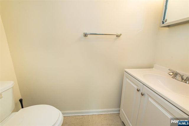 181 Long Hill Road, Little Falls, NJ 07424
