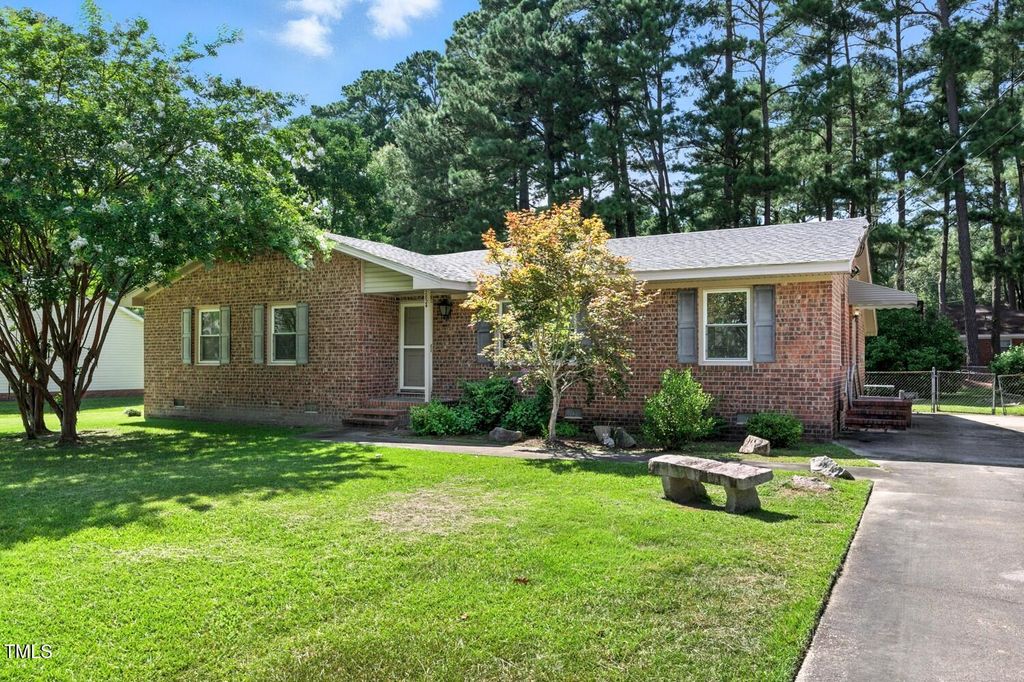 2824 Berkley Drive, Rocky Mount, NC 27803