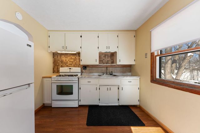 2331 108th Avenue NW, Coon Rapids, MN 55433
