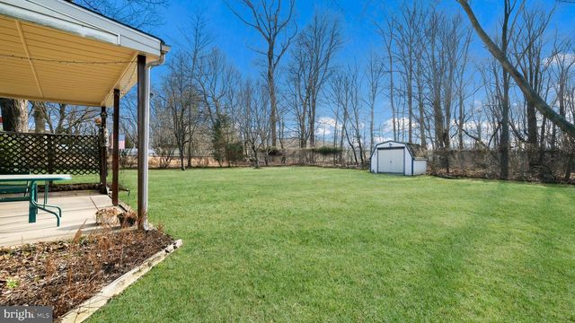 1454 KINGSLEY DR, Warminster, PA 18974