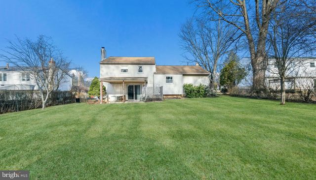 1454 KINGSLEY DR, Warminster, PA 18974