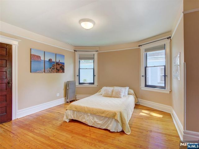 521 Belleville Avenue, Glen Ridge, NJ 07028