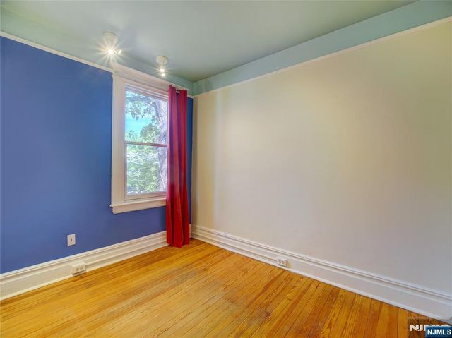 521 Belleville Avenue, Glen Ridge, NJ 07028