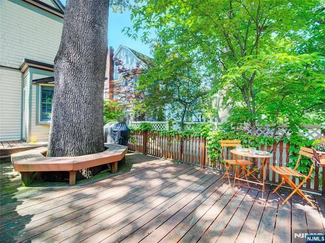 521 Belleville Avenue, Glen Ridge, NJ 07028