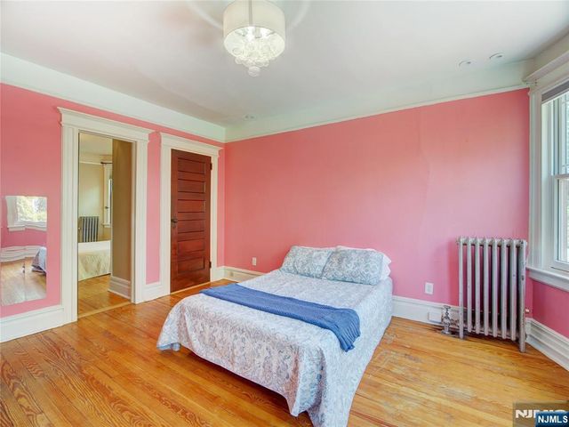 521 Belleville Avenue, Glen Ridge, NJ 07028