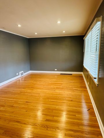 3850 W 81ST Street, Chicago, IL 60652