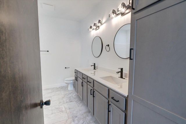 201 Mariahwynn Terrace, Lodi, WI 53555