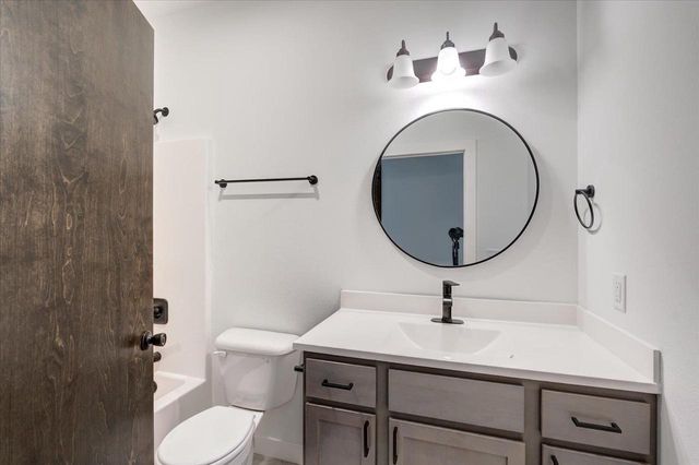 201 Mariahwynn Terrace, Lodi, WI 53555