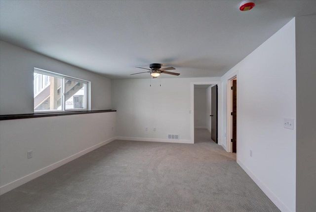 201 Mariahwynn Terrace, Lodi, WI 53555