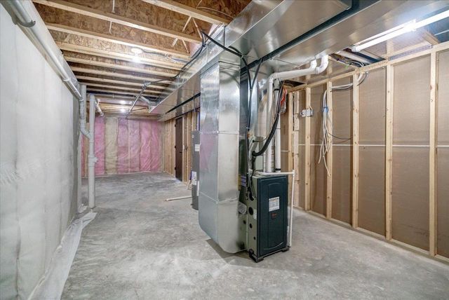 201 Mariahwynn Terrace, Lodi, WI 53555