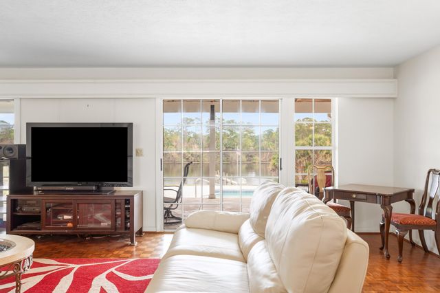 10125 SW Green Ridge Lane Lane, Palm City, FL 34990