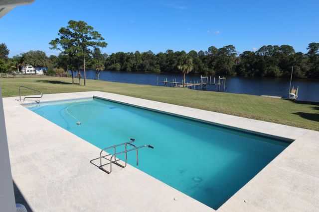 10125 SW Green Ridge Lane Lane, Palm City, FL 34990