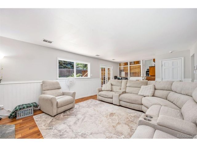 3004 S Xeric Ct, Denver, CO 80231
