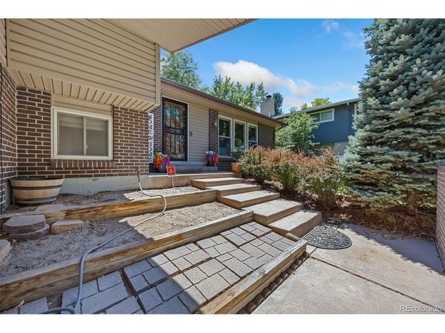 3004 S Xeric Ct, Denver, CO 80231