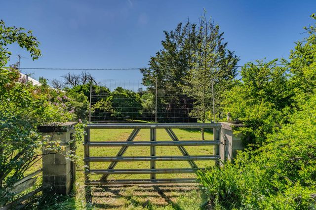 15205 Bunker Hill Rd, Amador City, CA 95601