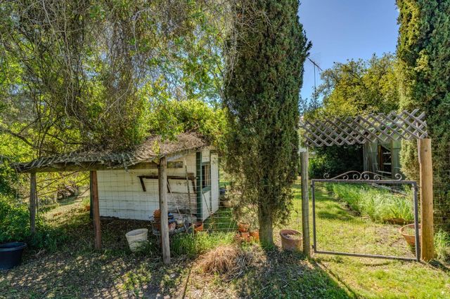 15205 Bunker Hill Rd, Amador City, CA 95601