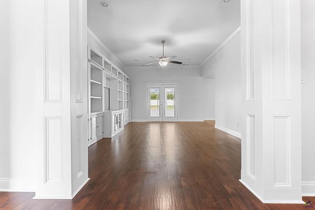 403 Lamplight Drive, Byron, GA 31008