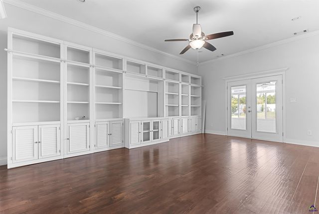 403 Lamplight Drive, Byron, GA 31008