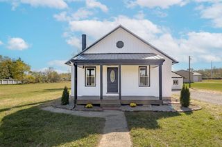 200 Pittsburgh Avenue, Mount Vernon, OH 43050