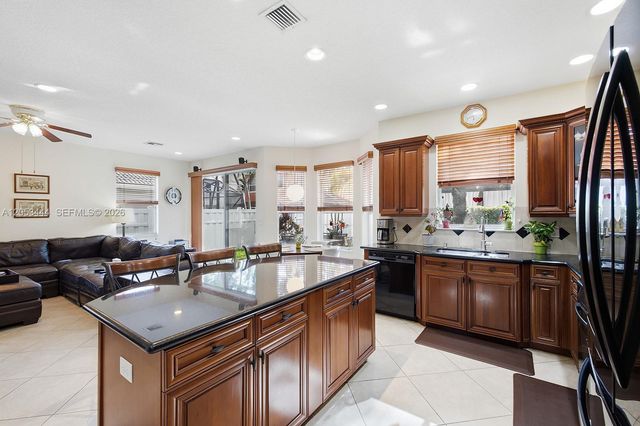 5242 SW 158th Ave, Miramar, FL 33027