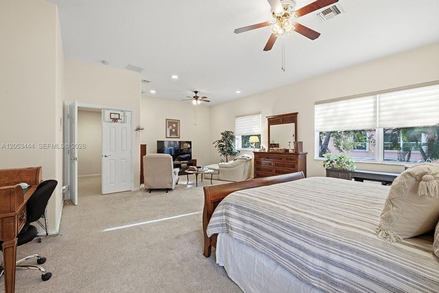 5242 SW 158th Ave, Miramar, FL 33027