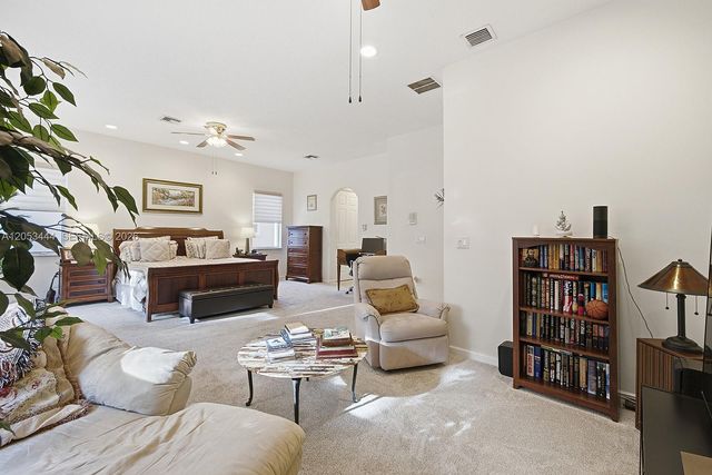 5242 SW 158th Ave, Miramar, FL 33027